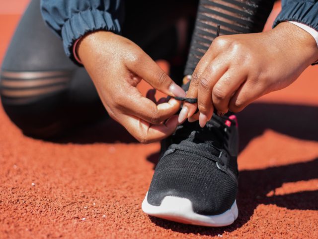 La SuperComp Elite v6 : votre alliée secrète pour un marathon réussi
