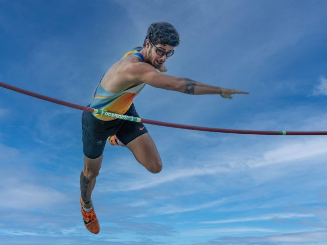Renaud Lavillenie à 40 ans : un défi record pour un avenir doré ?