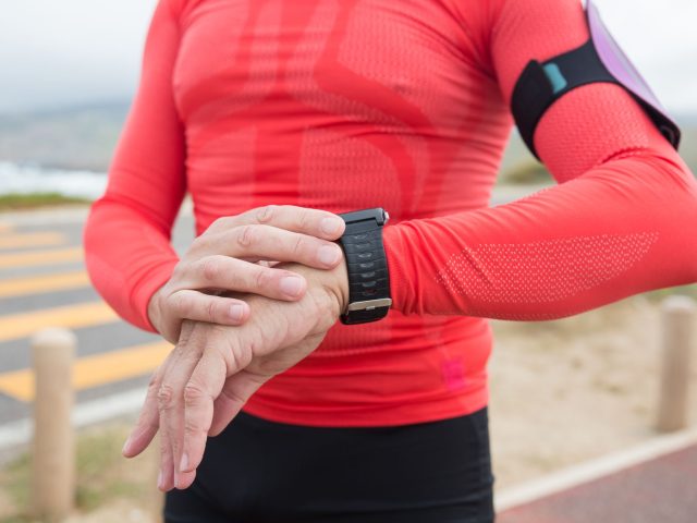 La montre qui transforme vos courses : découvrez le Garmin Forerunner 170